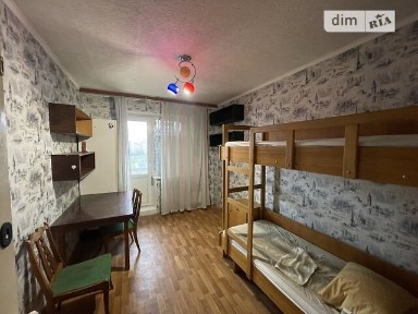 Здам в оренду кімнату на вул. Оноре де Бальзака 40/11 довгостроково • ID 33790499