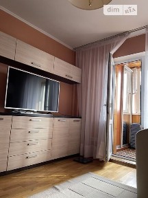 Здам в оренду кімнату на вул. Біличанська 5 довгостроково • ID 33463365
