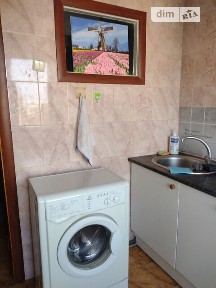Здам в оренду кімнату на вул. Раїси Окіпної 7А довгостроково • ID 33198496