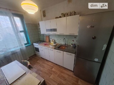 проспект Романа Шухевича, мікрорайон Воскресенка, район Дніпровський, Київ, метро Чернігівська, просп. Романа Шухевича 30 довгостроково • ID 33189834