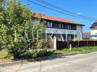 Продаж діючого бізнесу. Орендний комплекс в Крюківщині