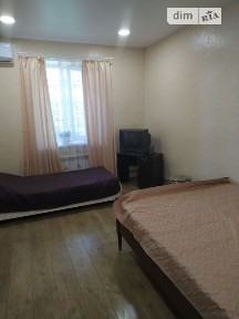 Оренда будинку на добу на вул. 411-ої батареї, 2 кімнати, спальних місць - 5 • ID 34210942