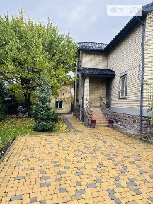Оренда будинку на добу на вул. Володимира Грушевского, 3 кімнати, спальних місць - 12 • ID 33528088