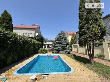 Оренда будинку на добу на вул. Купріна, 5 кімнат, спальних місць - 6 • ID 33399159