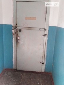 Здається комерційне приміщення на Першотравнева 4, площа 25.1 кв. м • ID 34665316