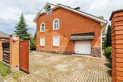 Терміново продаж будинку, Вишеньки, Золоче, Гнідин, 395м2, 12 соток, закрите містечко