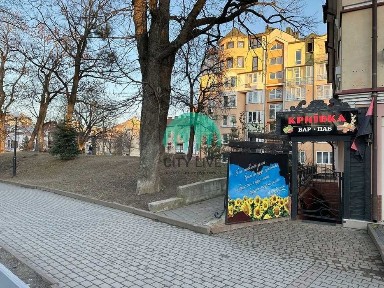 Продаж комерційного приміщення в центральній частині міста (1)