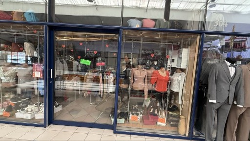 Продам бутик в ТЦ Ювант