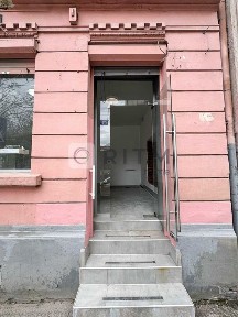 Продаж фасадного комерційного приміщення по вул. Антоновича