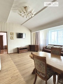Довженка вулиця, район Приморський, Одеса, вул. Довженка 6 • ID 34448405
