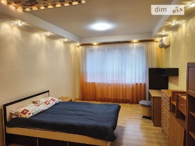 Симоненка вулиця, район Інтернат, Бровари, вул. Симоненка 2 • ID 33868544