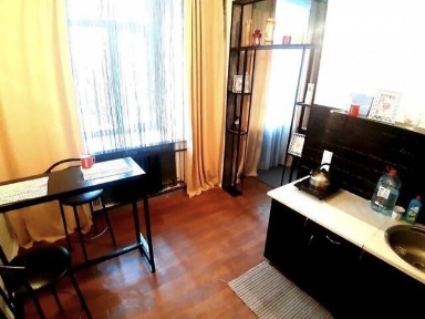 Здам подобово 1к квартиру на пров. Корабелів (Центр) • ID 33855309