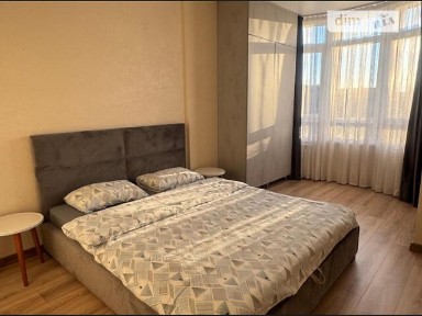 Здам подобово 2к квартиру на вул. Хмельницького Богдана 76 • ID 33503777