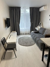 Київ, Польова вул., 73