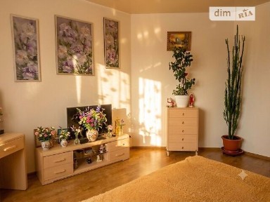 Продаж частини будинку на вул. Сонячна, 4 кімнати • ID 34494951
