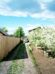 Продам затишний 2-поверховий будинок у Миргороді біля річки Хорол