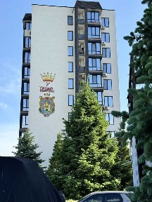 Київська обл., Києво-Святошинський район, с. Софіївська Борщагівка, Героїв Небесної Сотні просп., 14/3