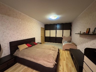 Киев, Маршала Тимошенко ул., 15Г