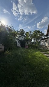 Продаж будинку с. Піщанка, з видом на річку Самару, від Дніпра 17 км, гараж, гостьовий будинок із пічним опаленям.
