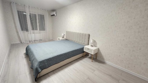 Оренда 1-кімнатної квартири 44 м², Івана Улітіна вул., Сірка