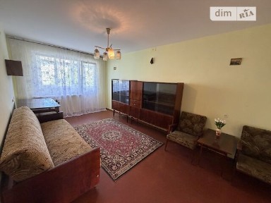 Продаж 2к квартири 48 кв. м на вул. Степана Бандери 13 • ID 34668067