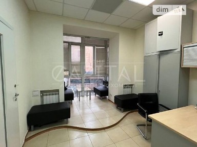 Продаж офісного приміщення 40 кв. м. на 2 поверсі на вул. Софіївська 1, шестиповерхова будівля • ID 34725624