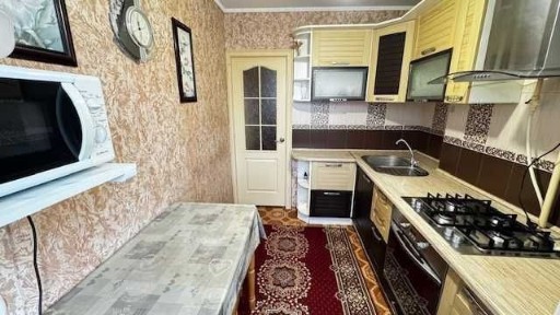 Оренда трикімнатної квартири м-н Зарічний, Покровський район
