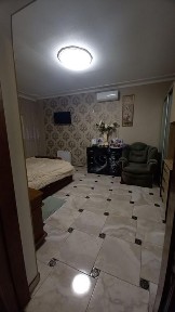 Продам комфортний одноповерховий будинок на проспекті Металургів