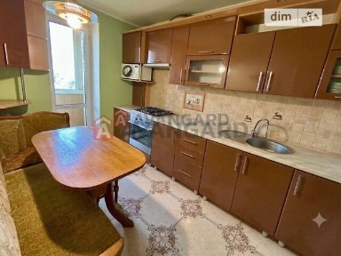 Продаж 3к квартири 62 кв. м на вул. Замостянська • ID 34991167