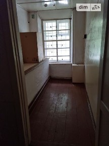 Здається спеціальне приміщення на пл. Свободи 10/2, площа 233.3 кв. м • ID 34611779