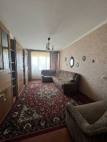 Оренда трикімнатноі квартири по вулиці Самоквасова 10