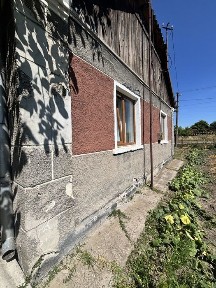 Продається цегляний будинок в с. Жвирка