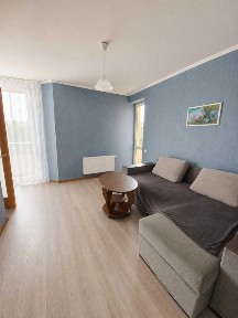 Коперника 3, низький поверх, підземний паркінг, метро 10 хв пішки
