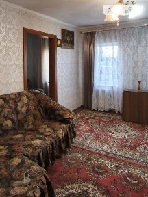 Продаж 1 поверхового будинку з опаленням і ділянкою на 4 сотки, 62 кв. м, 4 кімнати, на вул. Черкаська • ID 34668729