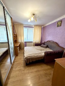 Продається 2-кчм квартира старичі