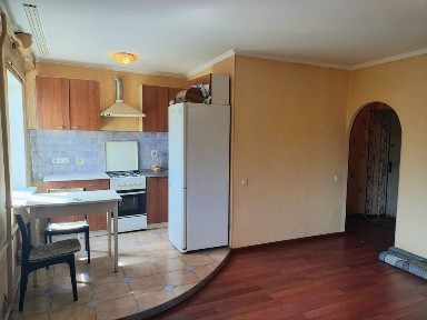 Продам 2 к. квартиру Солом'янський р-н Антонова площа Космонавтів