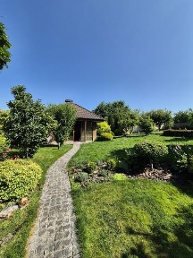 Продаж 2 поверхового будинку з верандою і ділянкою на 12 соток, 223.2 кв. м, 4 кімнати, на вул. Абрикосова • ID 34522870