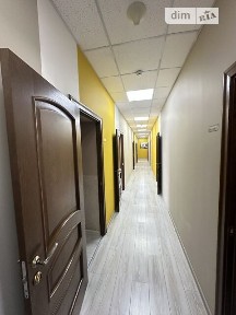 Об'їзна вулиця, район Дружба, Тернопіль, вул. Об'їзна 12, площа 718 кв. м • ID 34566600
