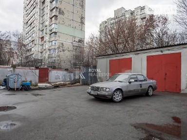 Продаж спеціального приміщення на вул. Автозаводська 83, площа 895.1 кв. м • ID 34117725