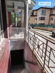 Продаж спеціального приміщення на вул. Михайла Максимовича 3Г, площа 78 кв. м • ID 32512955
