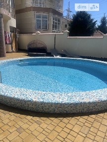 Оренда будинку на добу на вул. Квіткова 43, 4 кімнати, спальних місць - 12 • ID 33288963