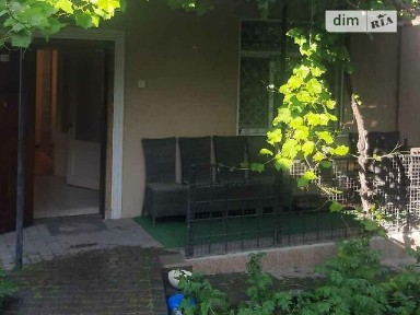 Оренда будинку на добу на вул. Ромашкова, 6 кімнат, спальних місць - 8 • ID 33193130