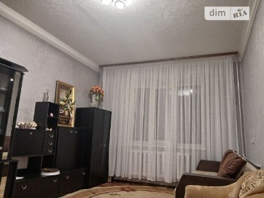 Оренда будинку на добу на вул. Покровська, 7 кімнат, спальних місць - 17 • ID 33177077