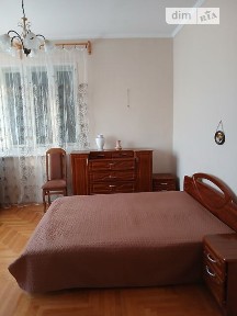 Оренда будинку на добу на вул. Бем Йожефа, 1 кімната, спальних місць - 3 • ID 33027329