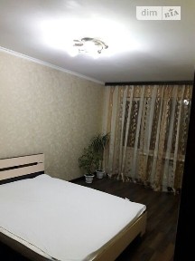 Петра Ніщинського вулиця, мікрорайон Першотравневий Масив, район Солом'янський, Київ, метро Вокзальна, вул. Петра Ніщинського 12 • ID 34670587