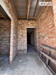 Продаж 1 поверхового таунхауса з ділянкою на 2 сотки, 63 кв. м, 2 кімнати, на вул. Кар'єрна • ID 34661853