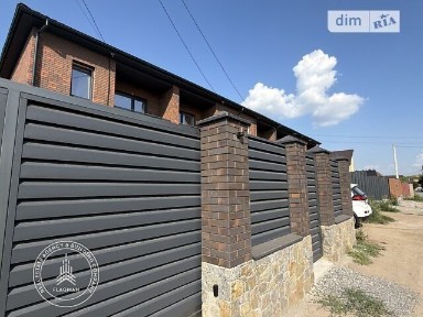 Продаж 2 поверхового таунхауса з ділянкою на 2 сотки, 120 кв. м, 4 кімнати, на вул. Винниченка • ID 34608069