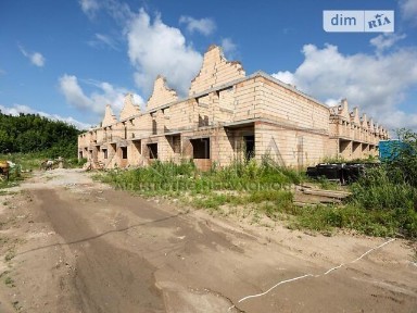 Продаж 2 поверхового таунхауса з ділянкою на 2 сотки, 122 кв. м, 3 кімнати, на вул. Шляхова • ID 34547398