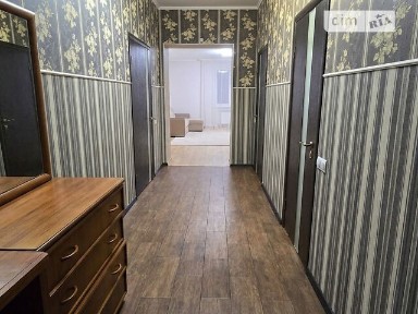 Продаж 2 поверхового таунхауса з ділянкою на 6 соток, 255.3 кв. м, 5 кімнат, на вул. Осіння • ID 34514681