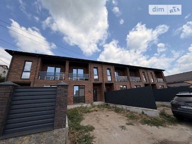 Продаж 2 поверхового таунхауса з ділянкою на 2 сотки, 120 кв. м, 3 кімнати, на вул. Калинова • ID 34514347